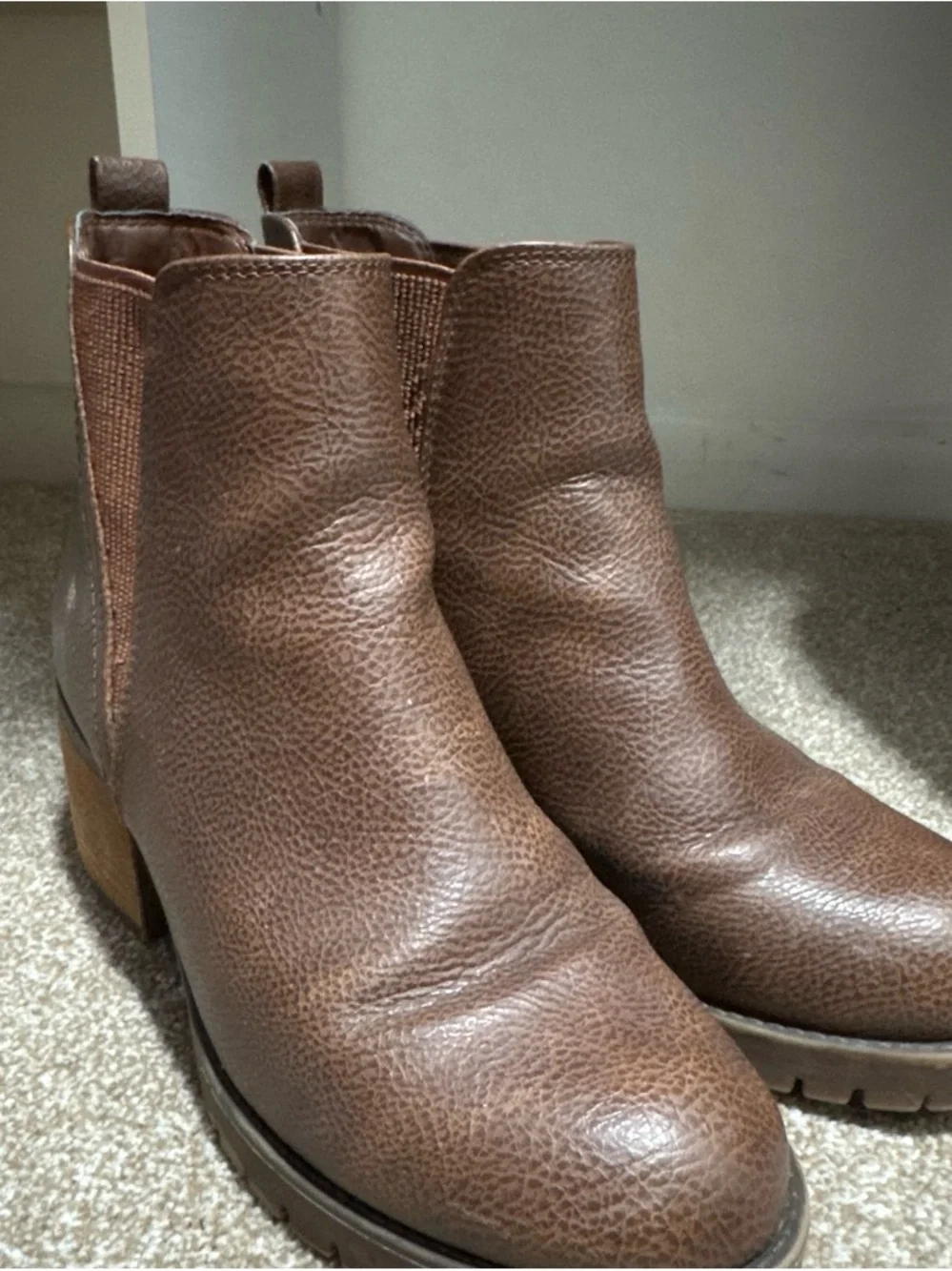 Brown Women's Chelsea Ankle Boots
